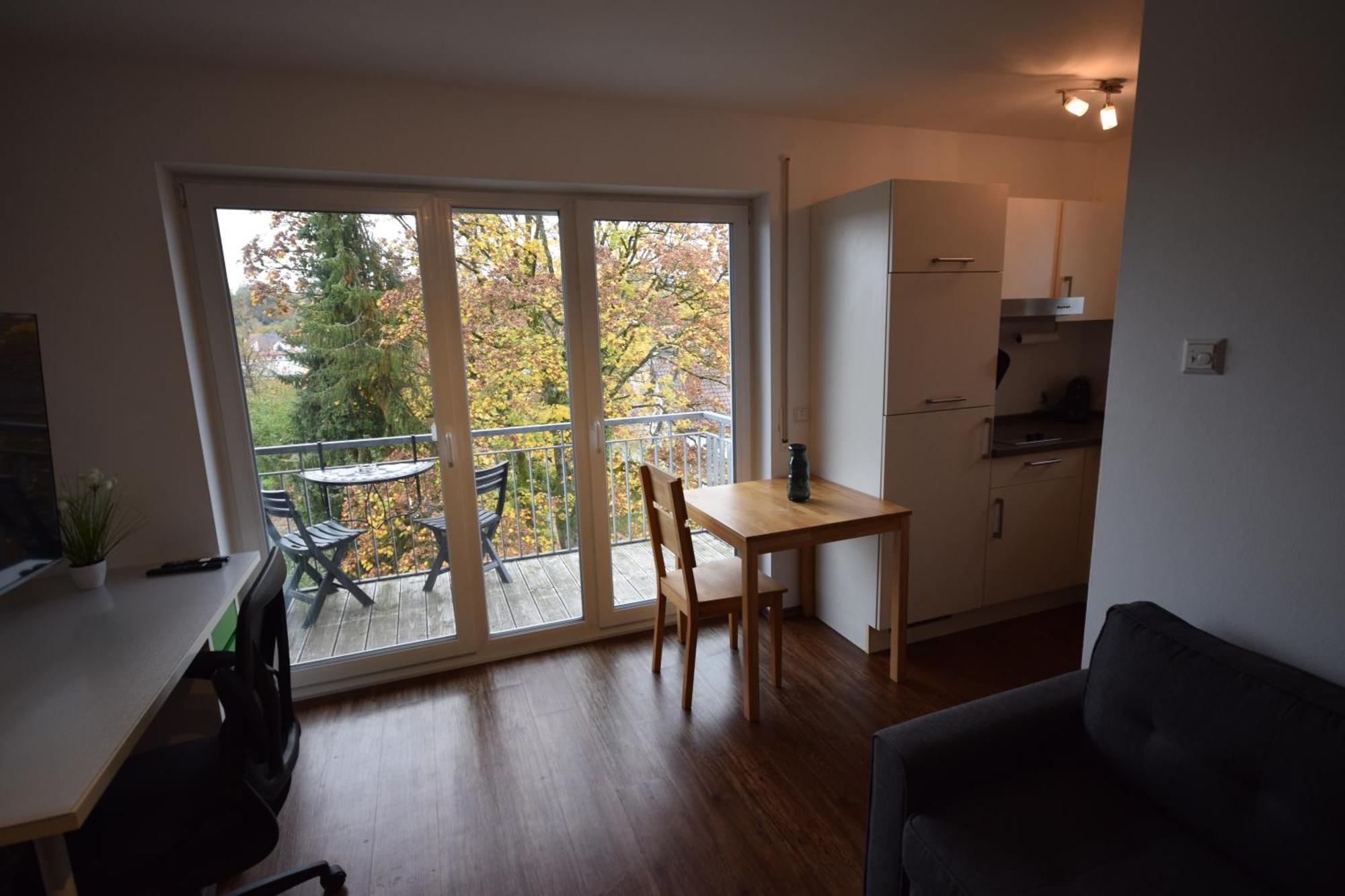 Nestwerk Komfort R23-13 - Balkon, Arbeitsplatz & Hochschulnaehe Biberach an der Riss Exterior photo